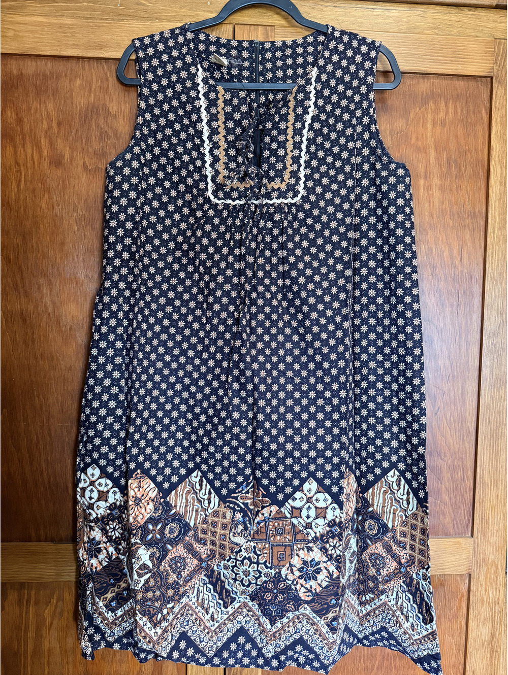 Sweet Rare Vintage Sleeveless Boho Festival Dress